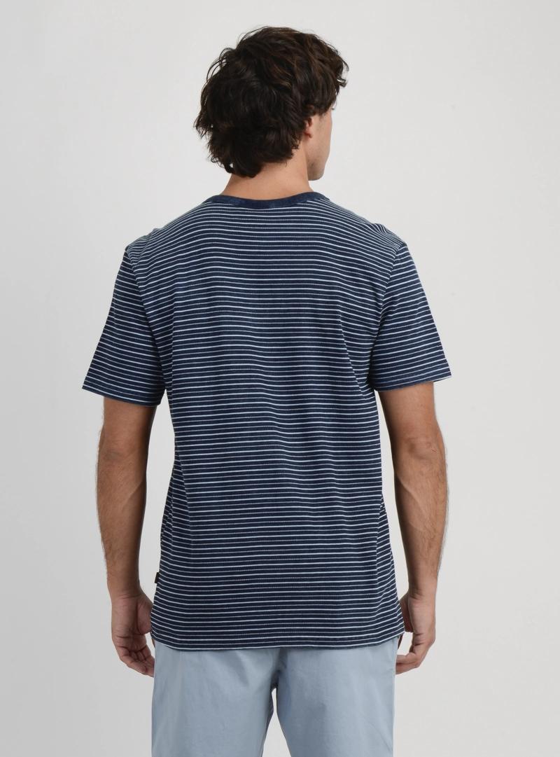 POLERA MANGA CORTA BROCKTON II AZUL OSCURO - 2