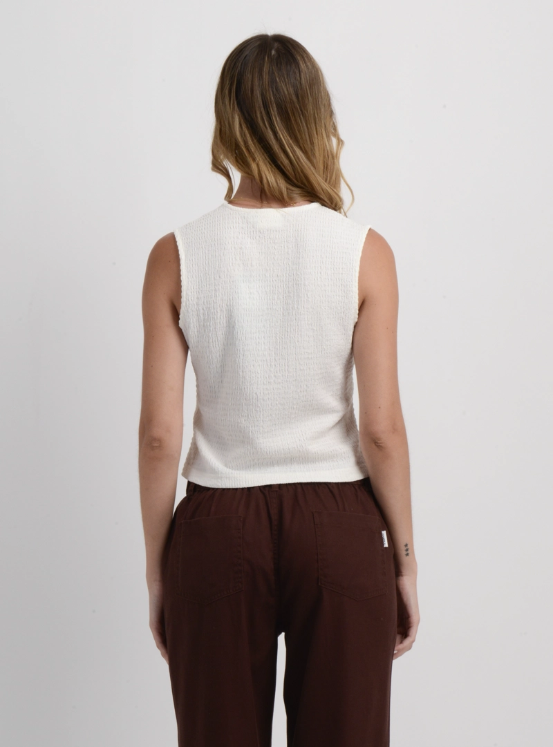 POLERA SIN MANGAS MAYLEE BEIGE CLARO - 2