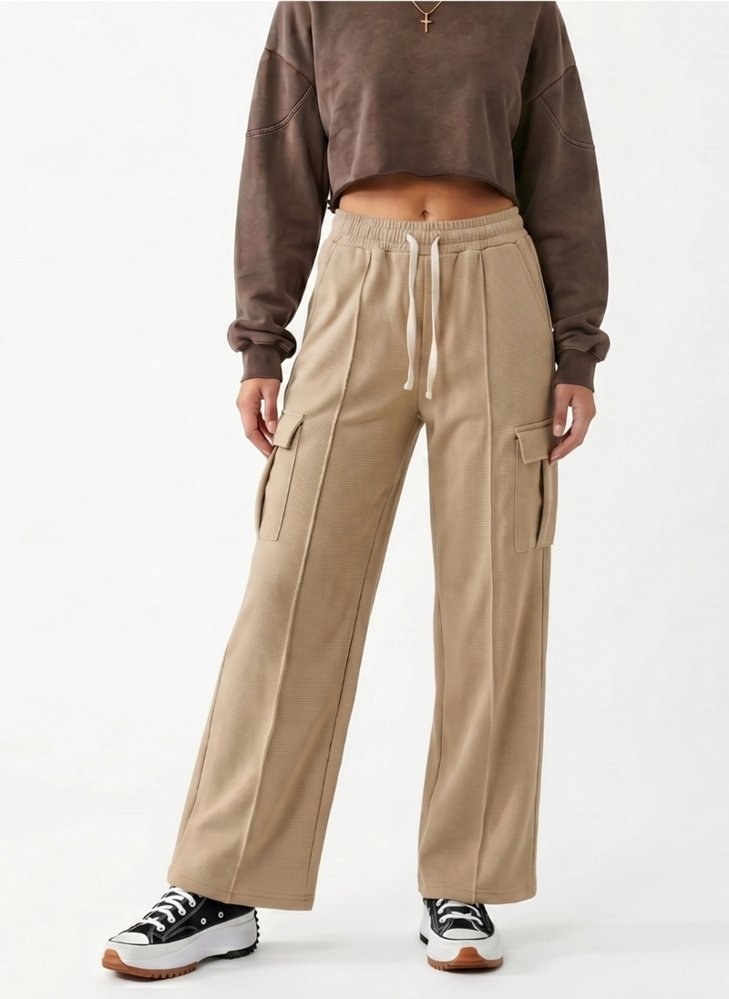 PANTALON BUZO CARGO MUJER WIDE LEG TIRO ALTO CON CORDON - 1