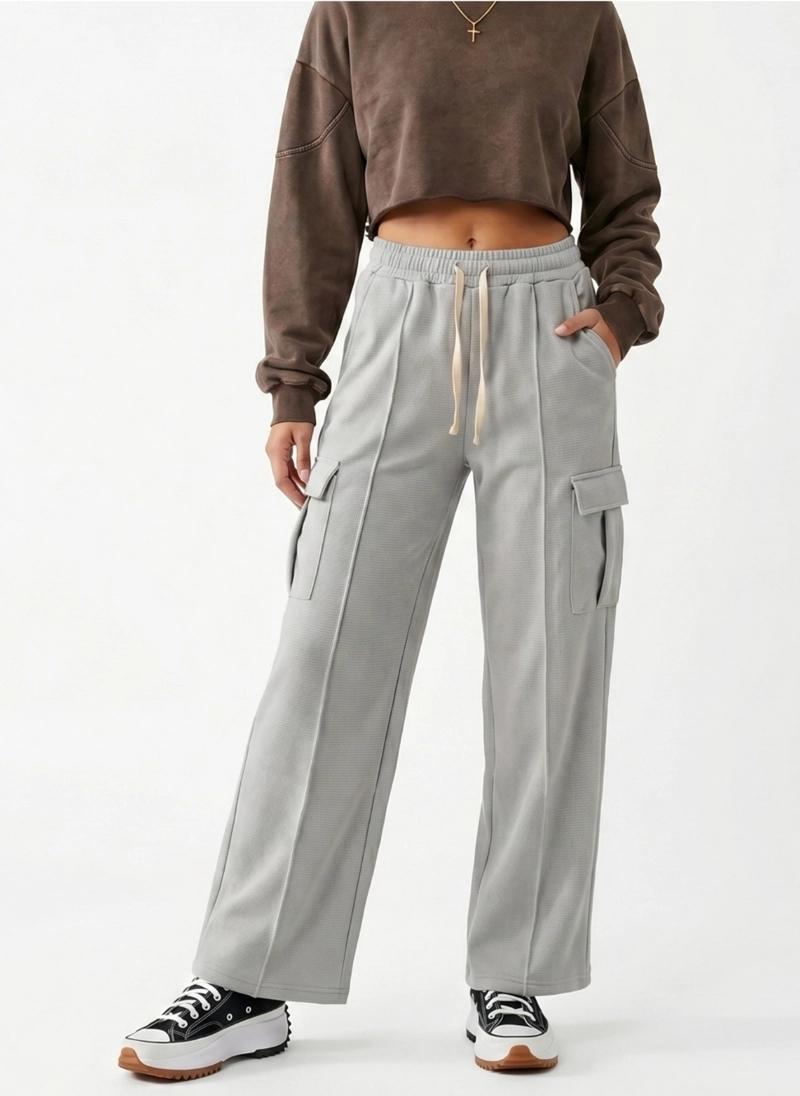 PANTALON BUZO CARGO MUJER WIDE LEG TIRO ALTO CON CORDON - 1