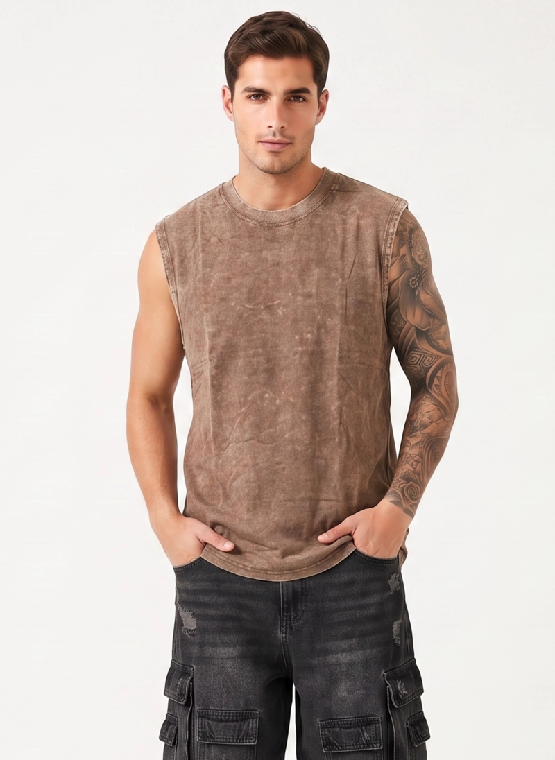 POLERA SIN MANGAS MUSCULOSA ACID WASH HOMBRE - 1