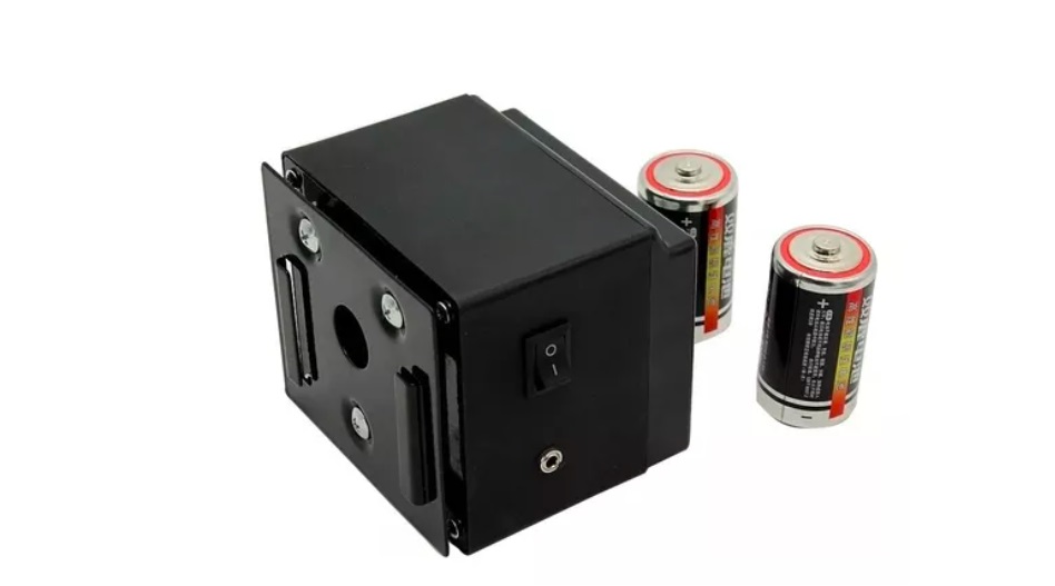 MOTOR DOBLE FUNCIONALIDAD PILAS Y 22O VOLTS + TRIDENTE - 2