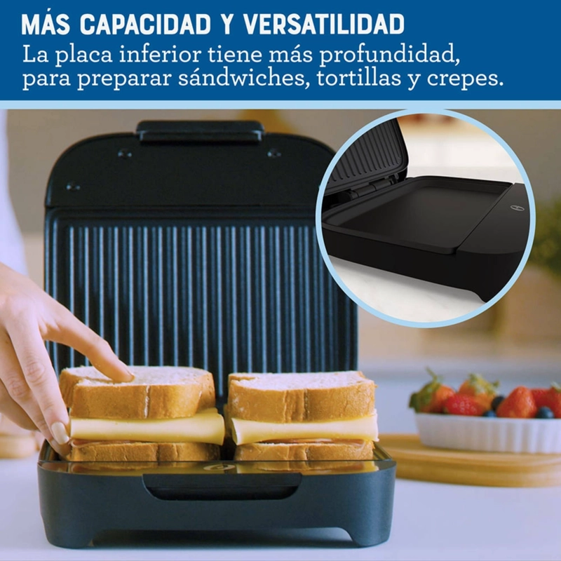 SANDWICHERA OSTER® COMPACTA CON PLATOS HONDOS CKSTSM400 - 9