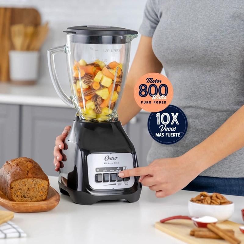 LICUADORA OSTER® 2 VELOCIDADES MAS PULSO Y VASO DE VIDRIO BLSTKAGBPB - 1