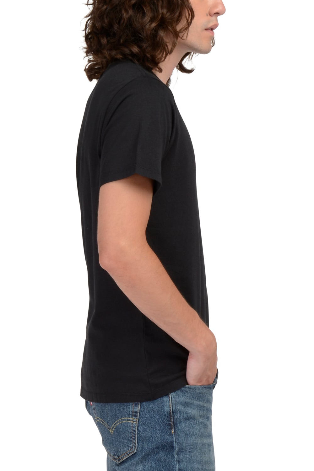 POLERA HOMBRE REGULAR FIT LOGO NEGRO LEVIS 17783-0137 - 2