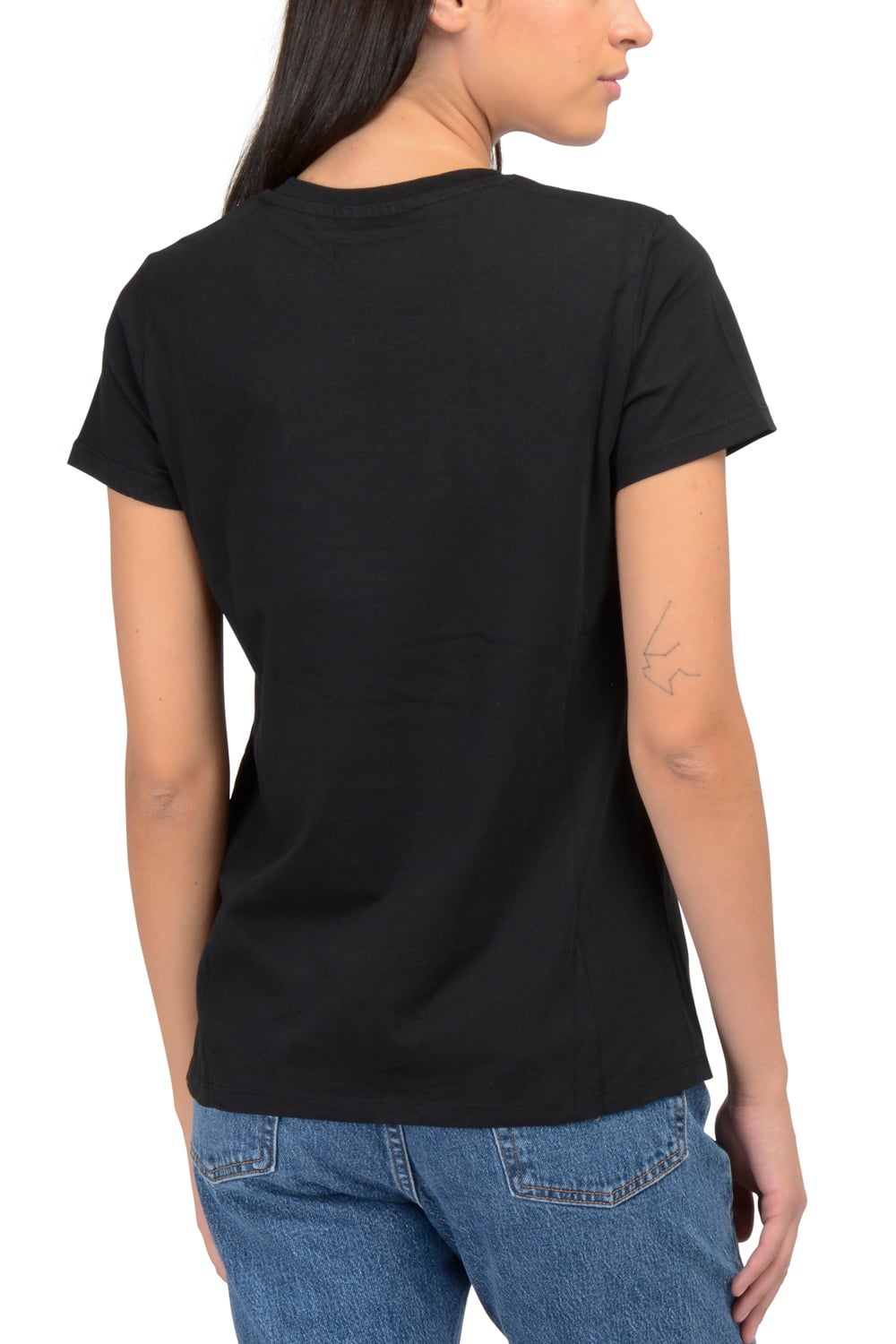 POLERA MUJER REGULAR FIT LISA NEGRO LEVIS 17369-0466 - 2