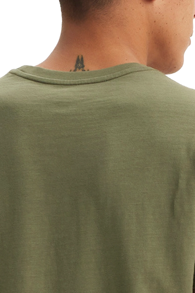 POLERA HOMBRE CLASSIC POCKET TEE VERDE LEVIS 19342-0366 - 4