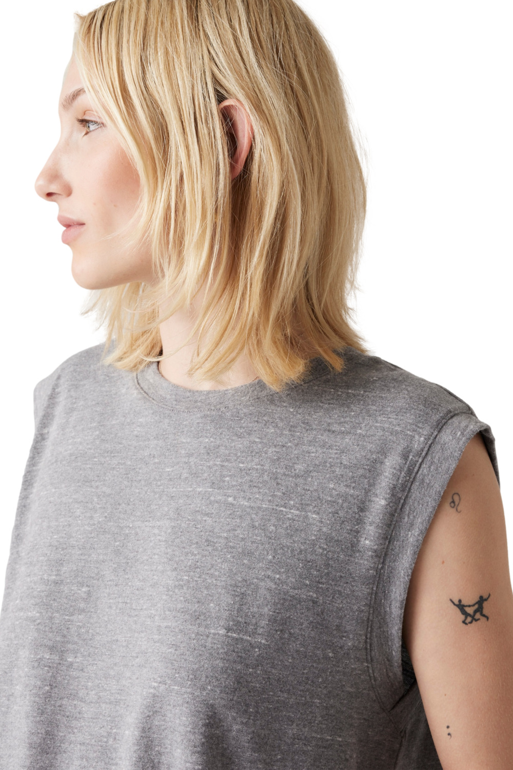 POLERA MUJER BOXY TANK GRIS LEVIS A8794-0000 - 4