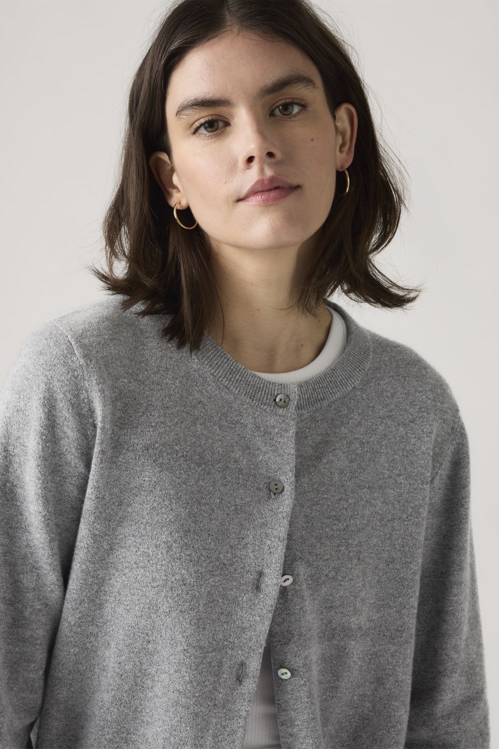 SWEATER MUJER TARA SUPER SOFT CARDI GRIS LEVIS 0037P-0001 - 4