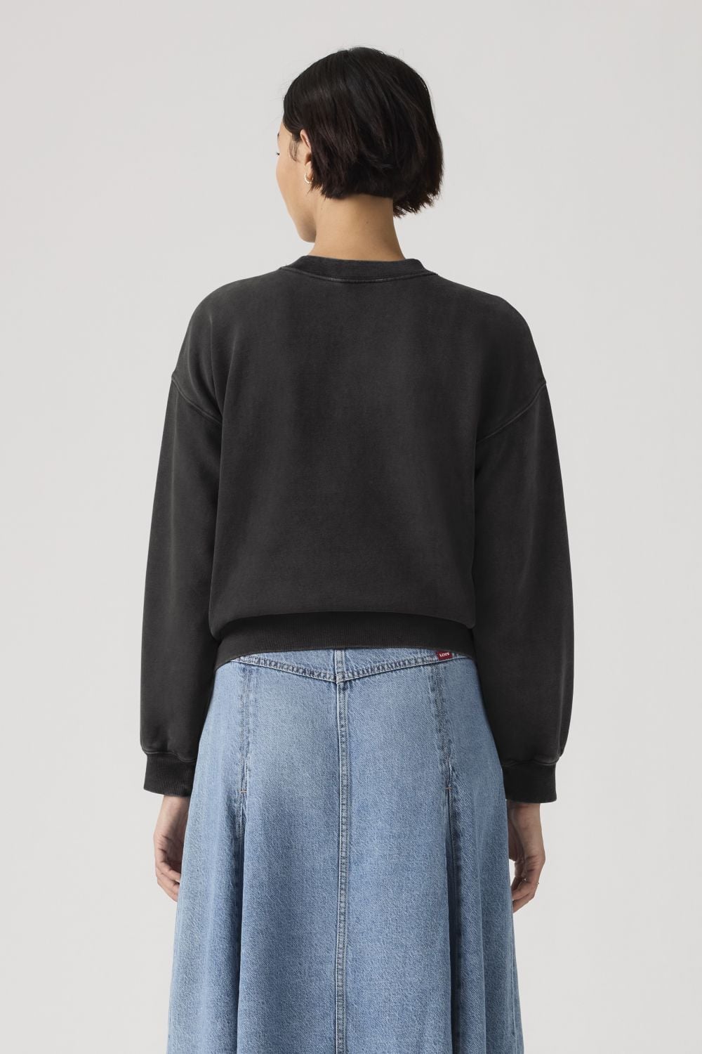 POLERON MUJER VINTAGE BOXY NEGRO LEVIS 005I9-0009 - 2