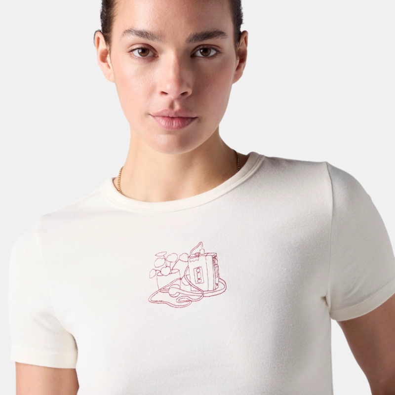 POLERA MUJER GR HAYES SS TEE CREMA LEVIS 008A8-0009 - 4