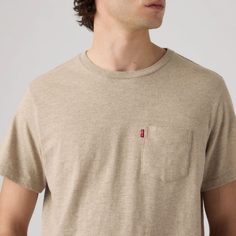 POLERA HOMBRE CLASSIC POCKET TEE BEIGE LEVIS 19342-0529 - 4