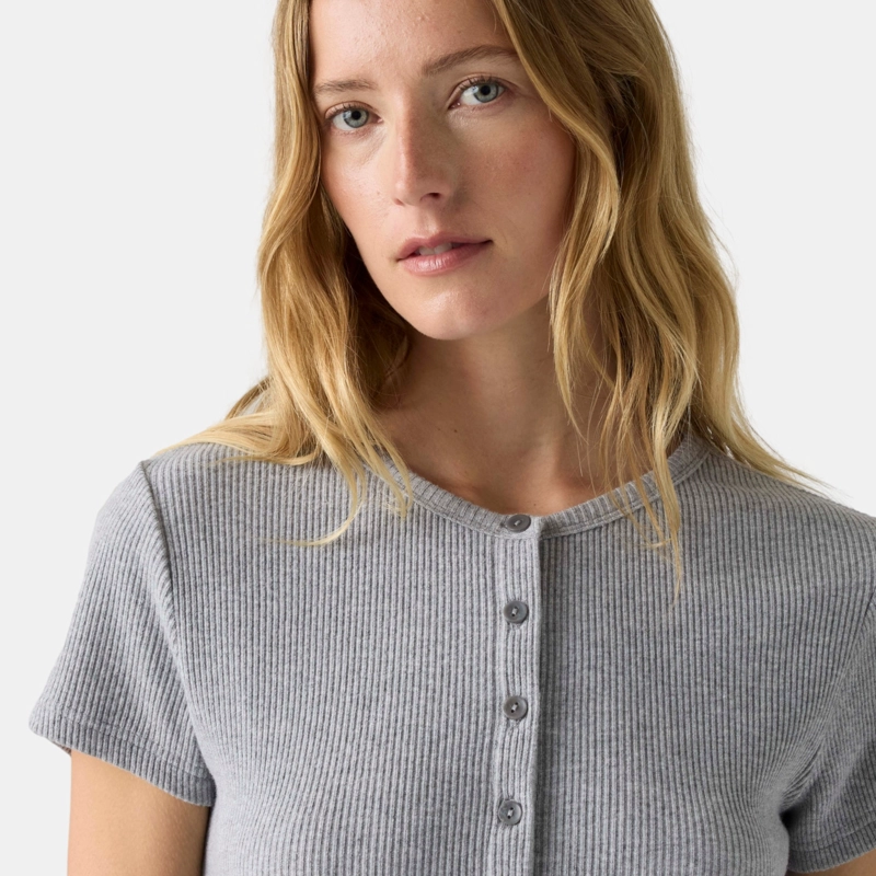 POLERA MUJER RORY BUTTON THROUGH SS GRIS LEVIS 0086M-0005 - 4
