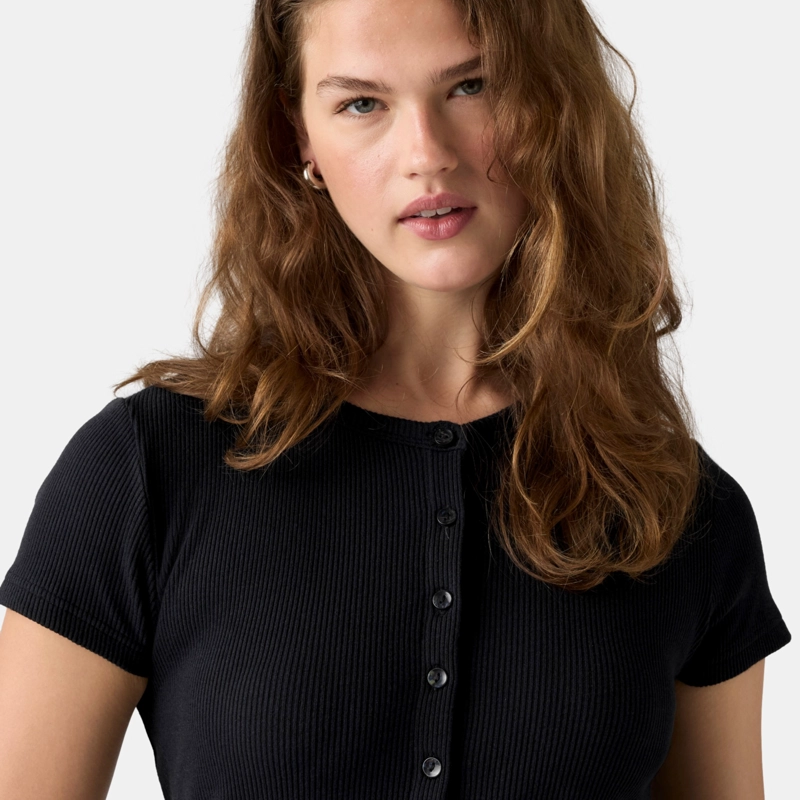POLERA MUJER RORY BUTTON THROUGH SS NEGRO LEVIS 0086M-0000 - 4