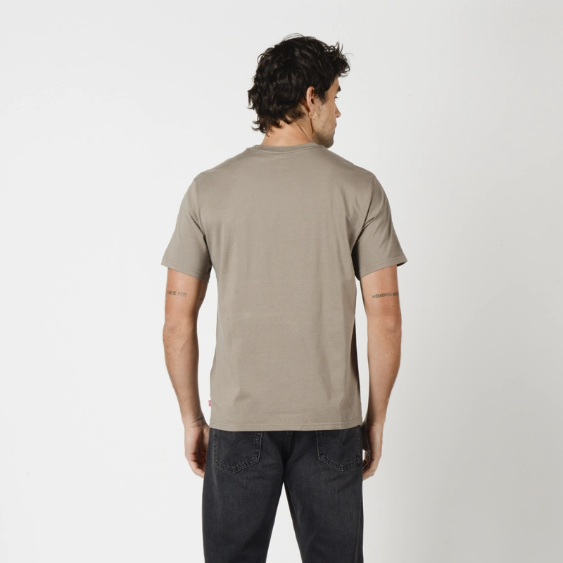 POLERA HOMBRE SS RELAXED FIT TEE VERDE LEVIS 16143-2688 - 3
