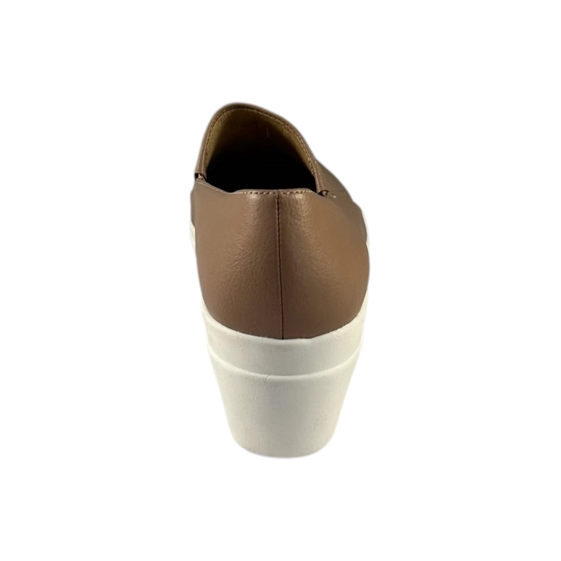 ZAPATILLA NATURALIZER SANDRA MARRON CLARO MUJER - 6