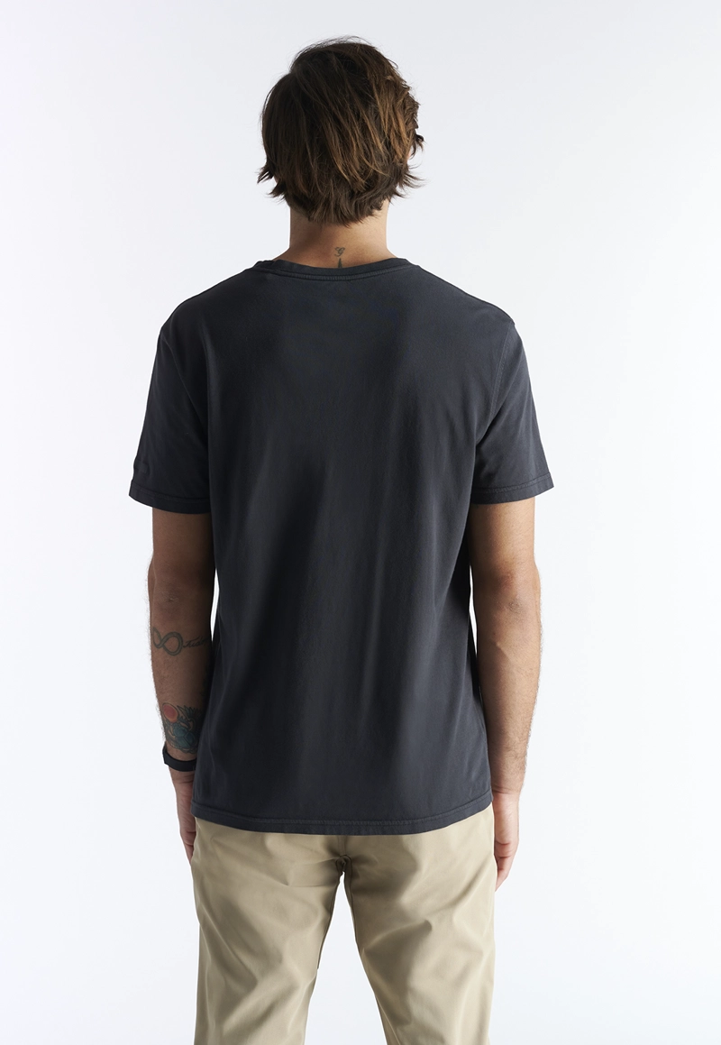 POLERA TRES CRUCES BLACK - 4