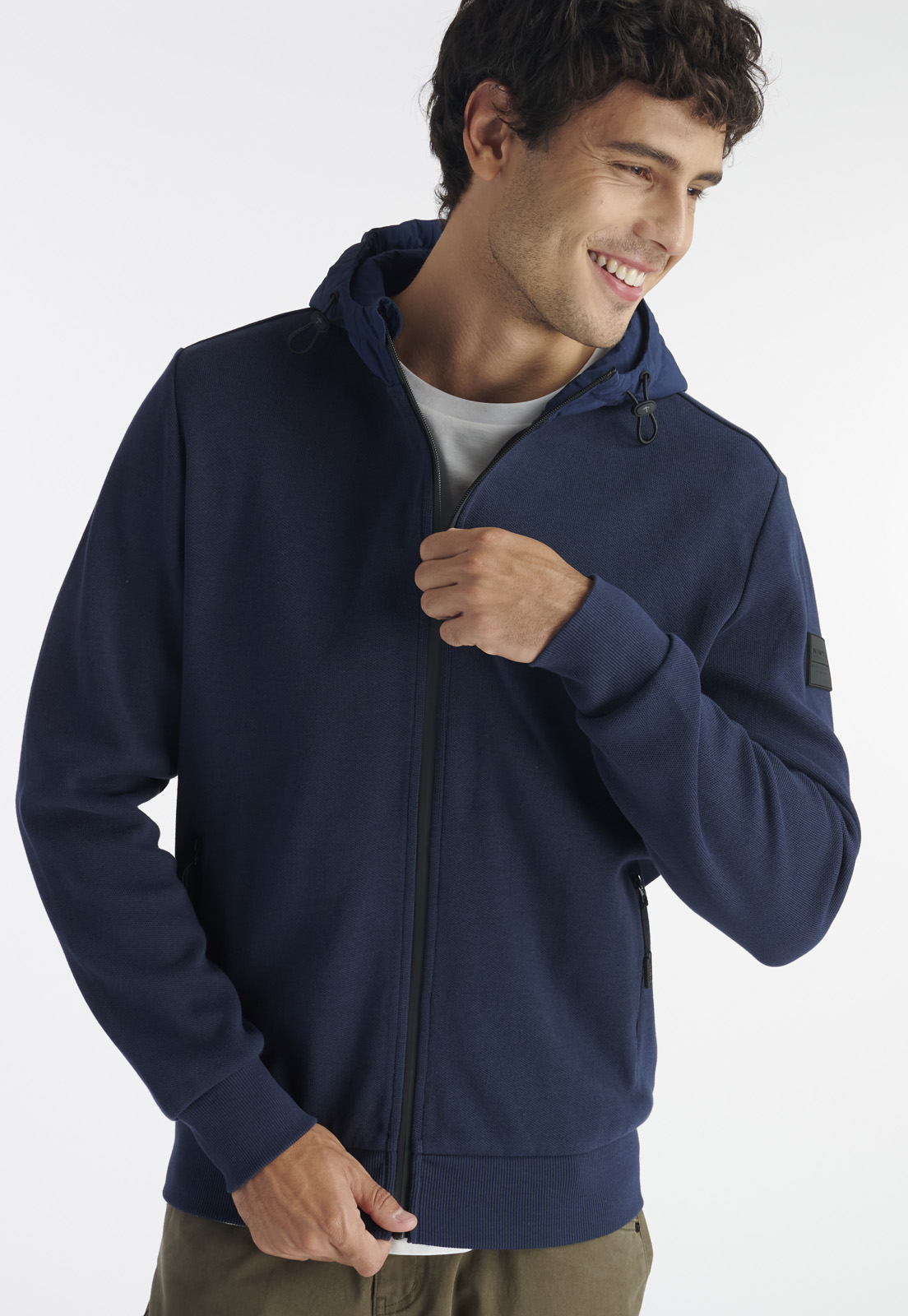 POLERÓN HOMBRE NIMTU AZUL MONTT CASUAL - 3