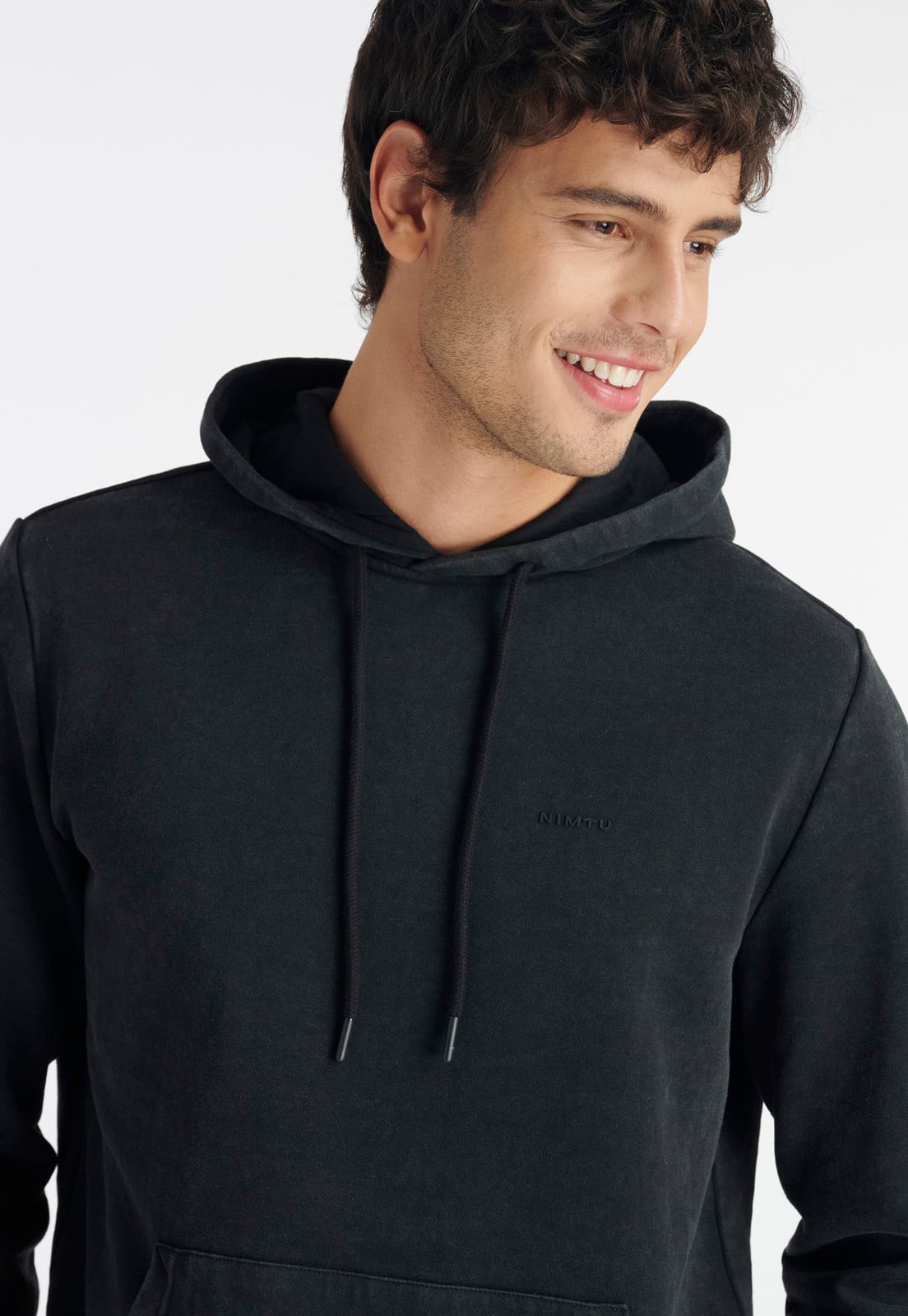 POLERÓN HOMBRE NIMTU NEGRO TOLTEN CASUAL - 3