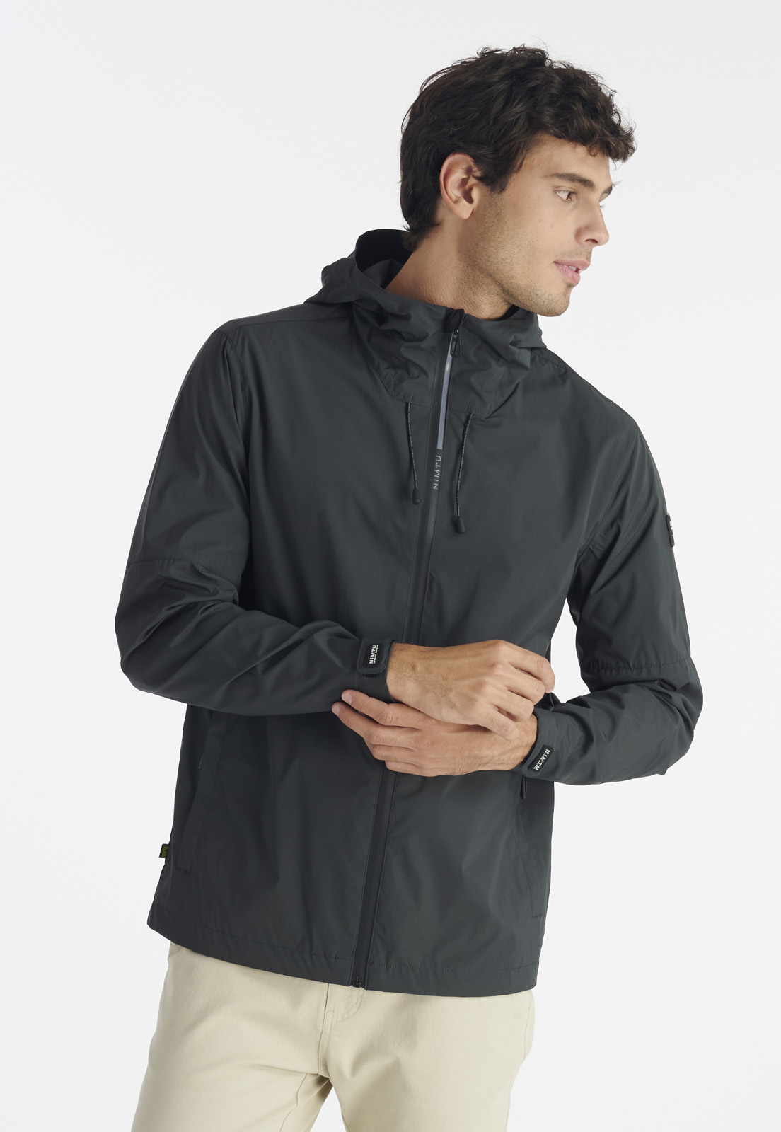 CHAQUETA HOMBRE NIMTU NEGRO CORTAVIENTO MAIPO NT - 1