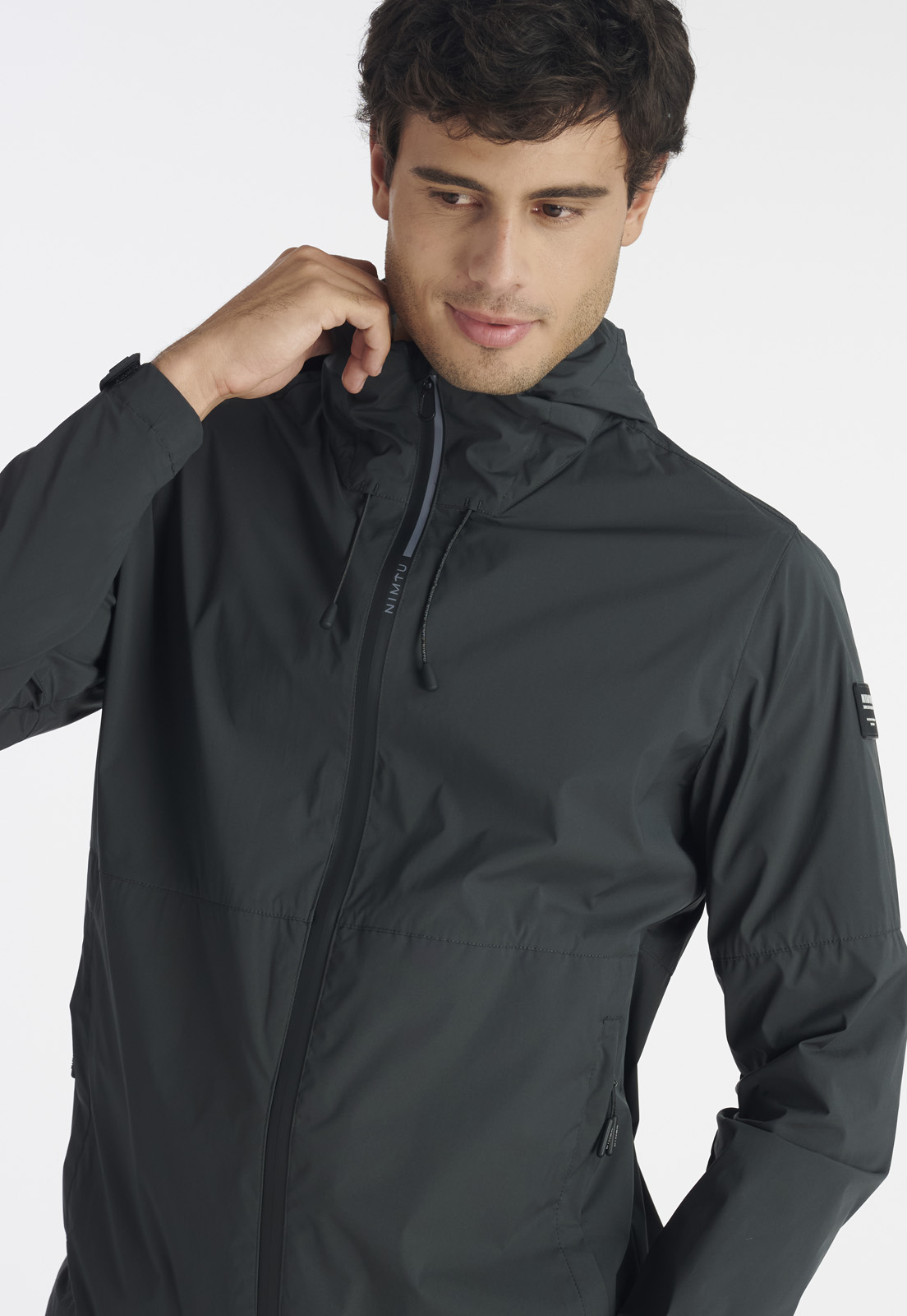 CHAQUETA HOMBRE NIMTU NEGRO CORTAVIENTO MAIPO NT - 3