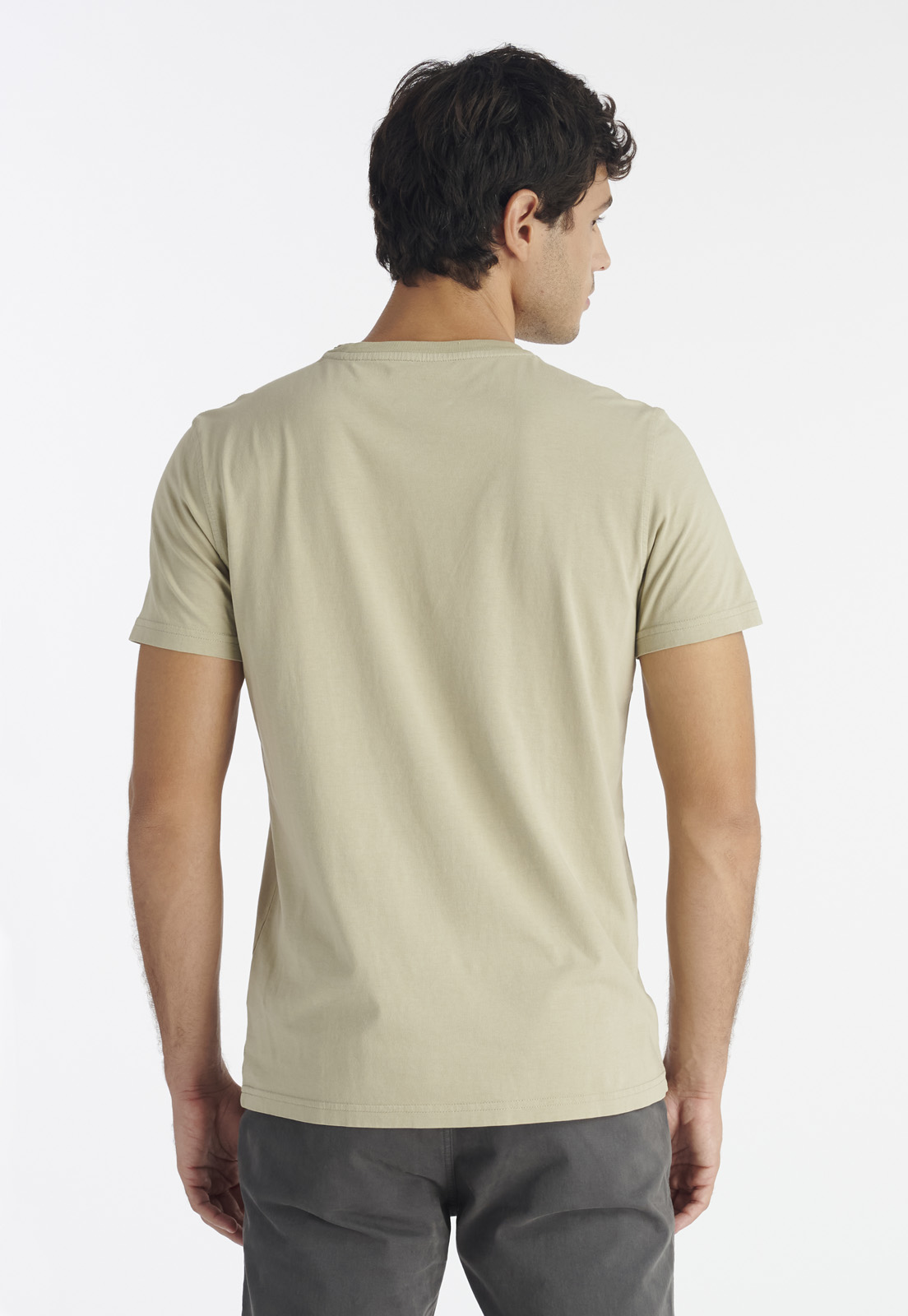 POLERA ALGODÓN HOMBRE NIMTU BEIGE GEO CASUAL SAND - 4
