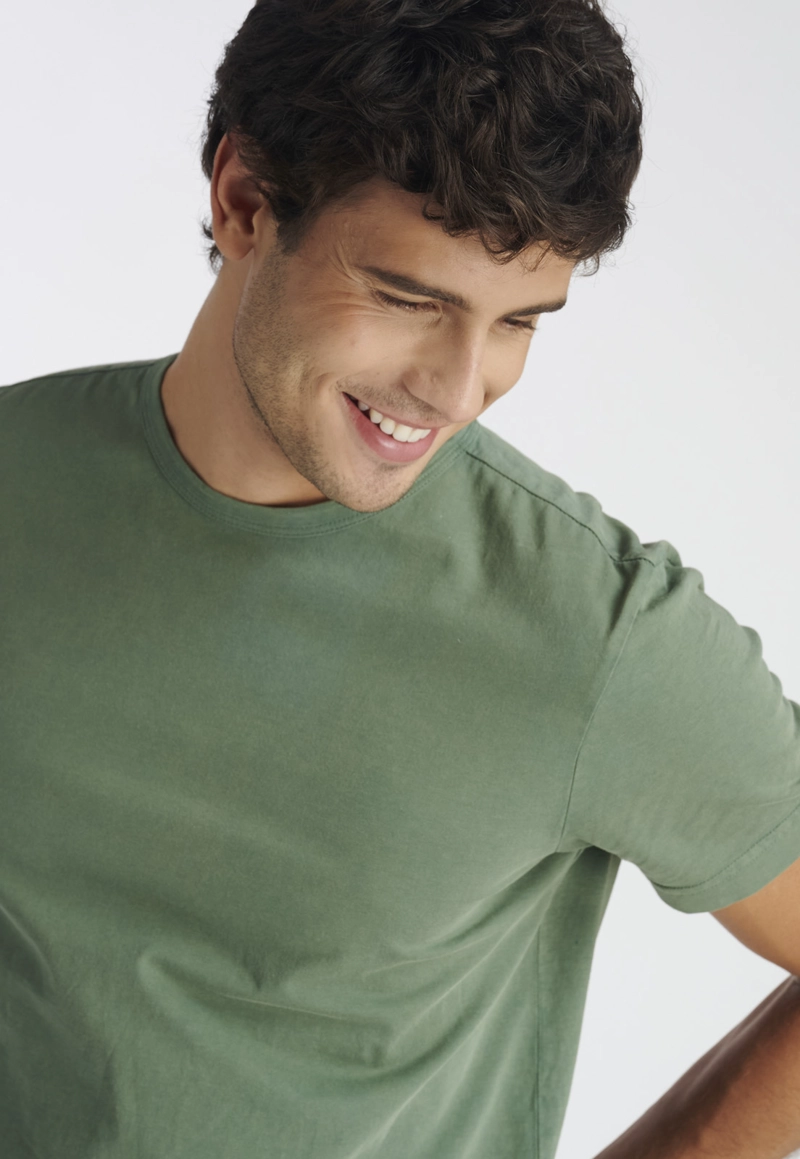 POLERA ALGODÓN HOMBRE NIMTU CAFE NOVA CASUAL SAGE - 3