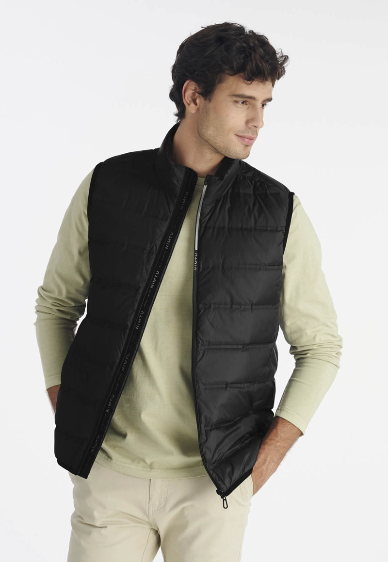 VEST CALBUCO CASUAL BLACK - 1