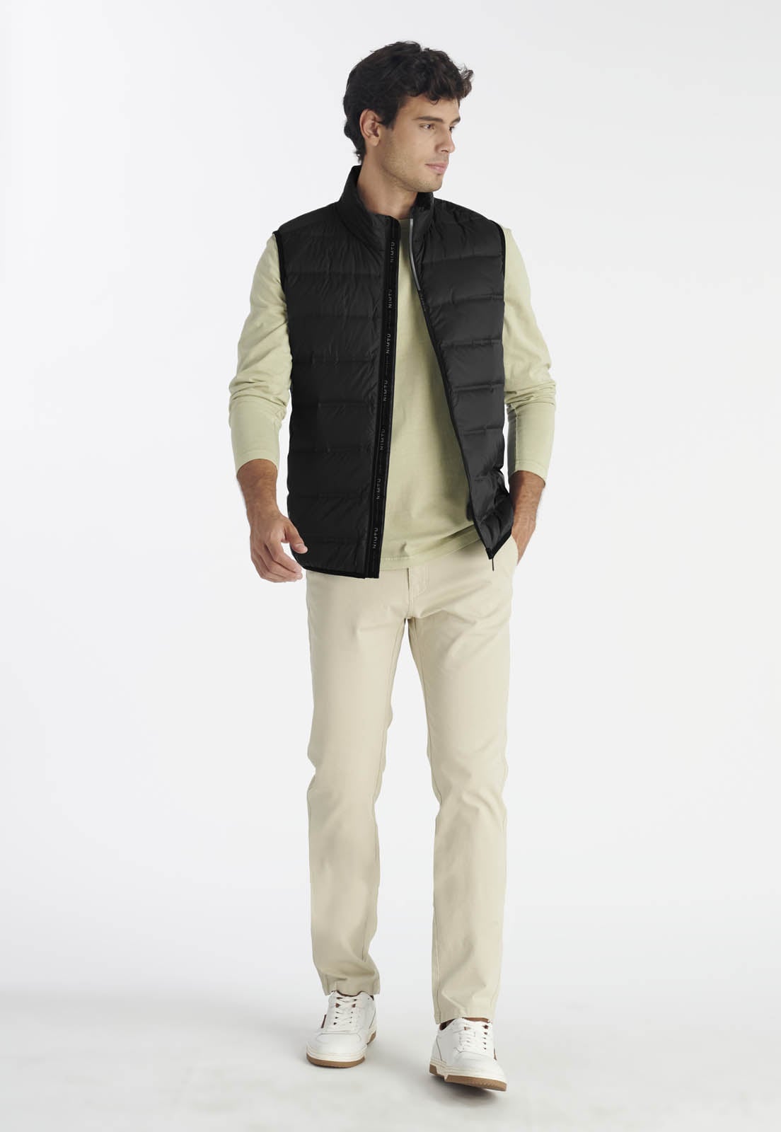 VEST CALBUCO CASUAL BLACK - 2