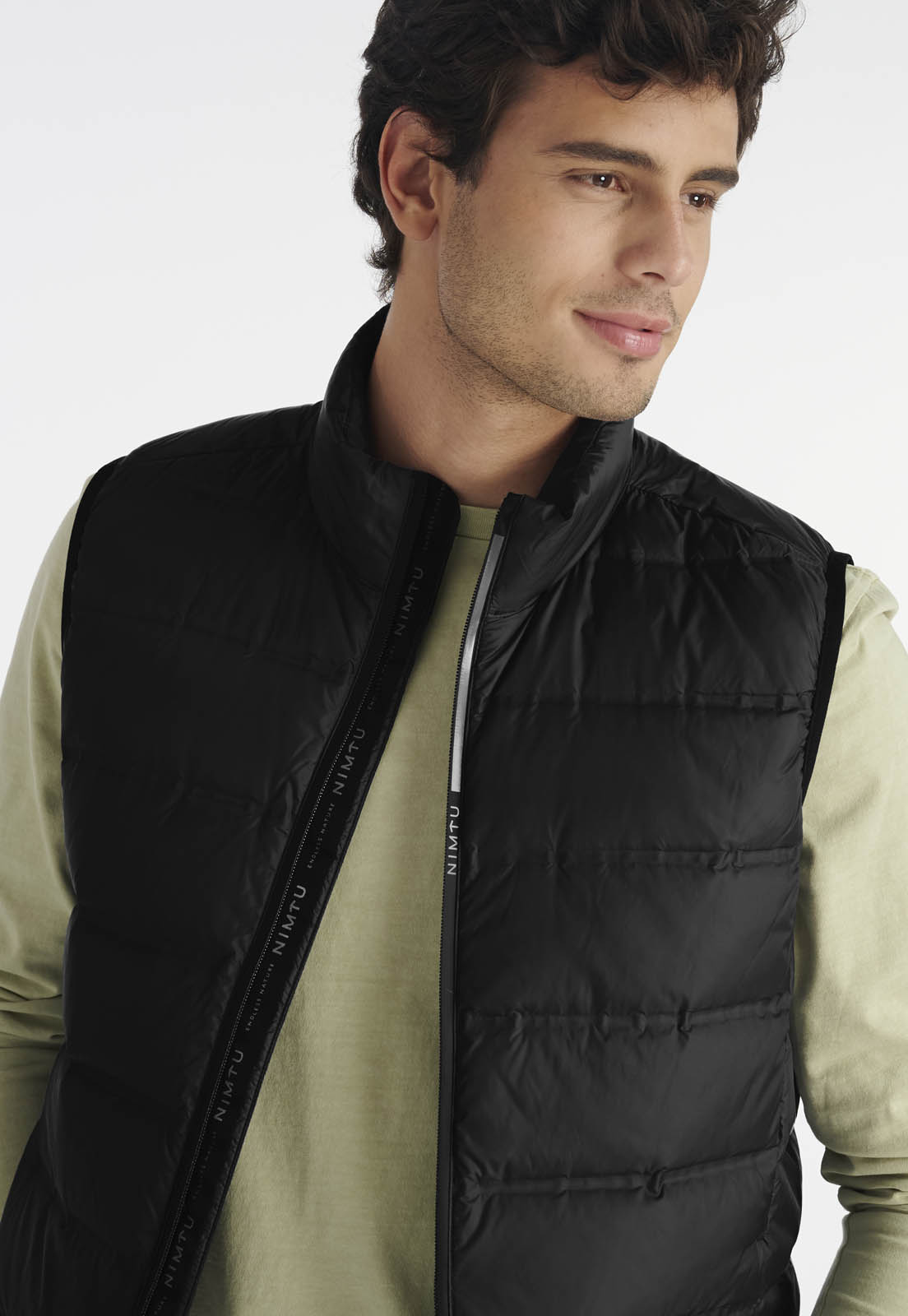VEST CALBUCO CASUAL BLACK - 3