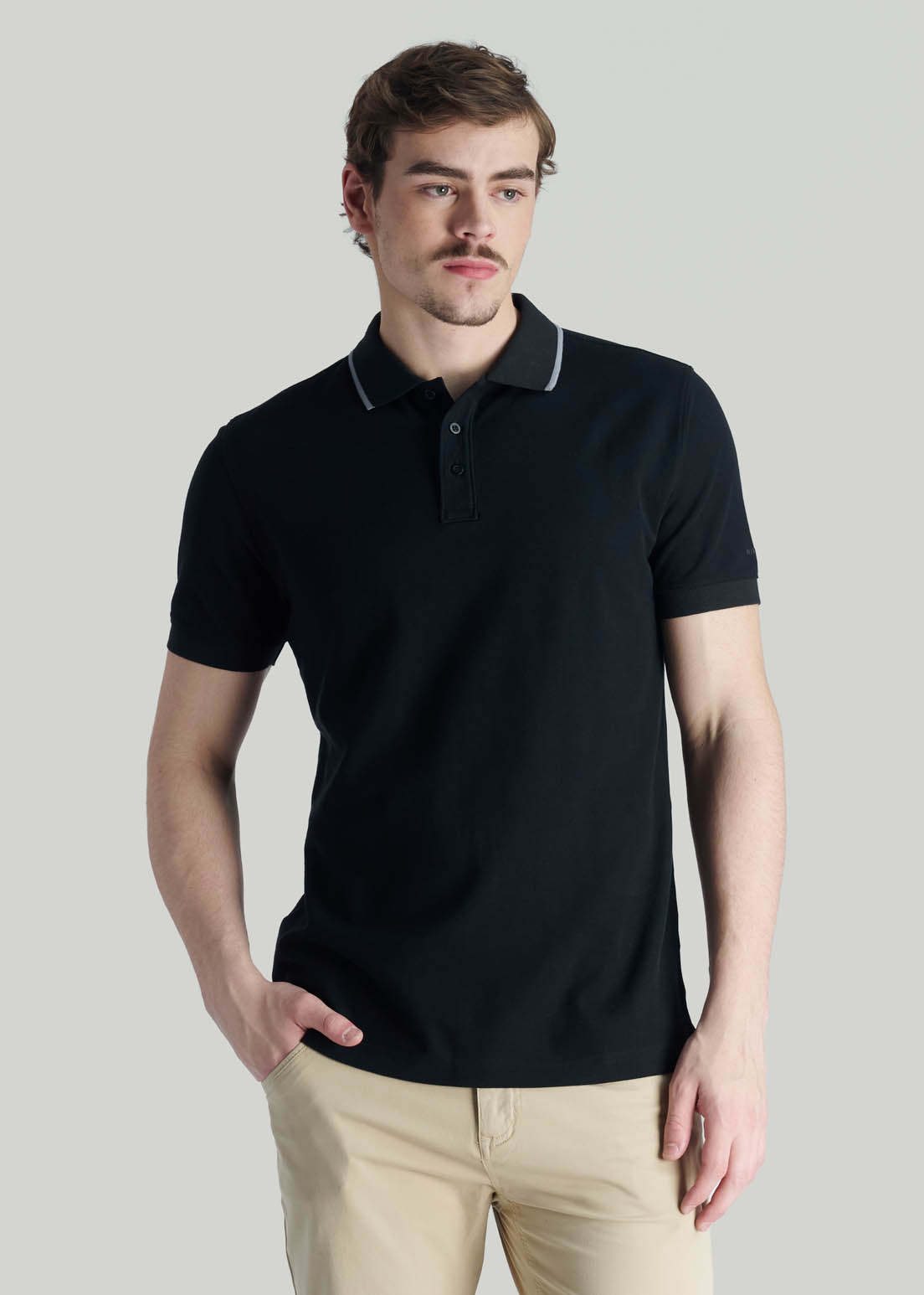 POLERA PEUMO CASUAL BLACK - 1