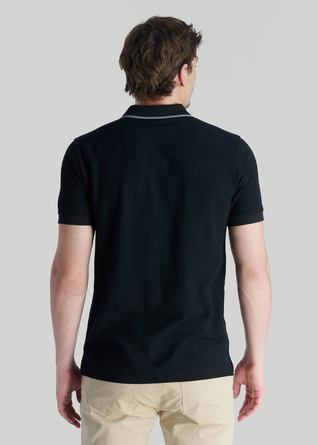 POLERA PEUMO CASUAL BLACK - 4
