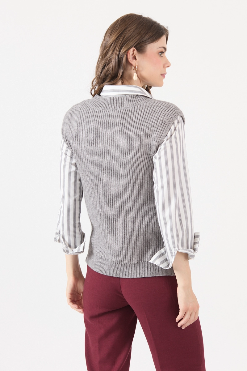 SWEATER CON TRENZAS GRIS COD 5414436 - 5