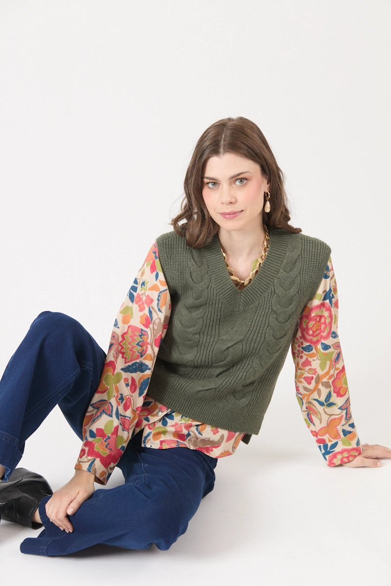 SWEATER CON TRENZAS VERDE COD 5414436 - 2