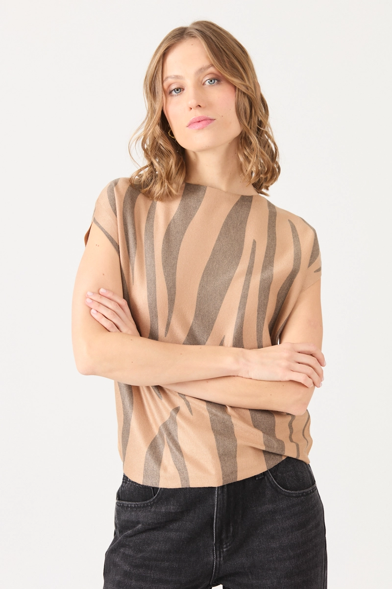 POLERA ESTAMPLADO CAMEL COD 2726026 - 1