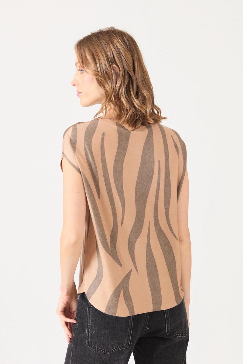 POLERA ESTAMPLADO CAMEL COD 2726026 - 3