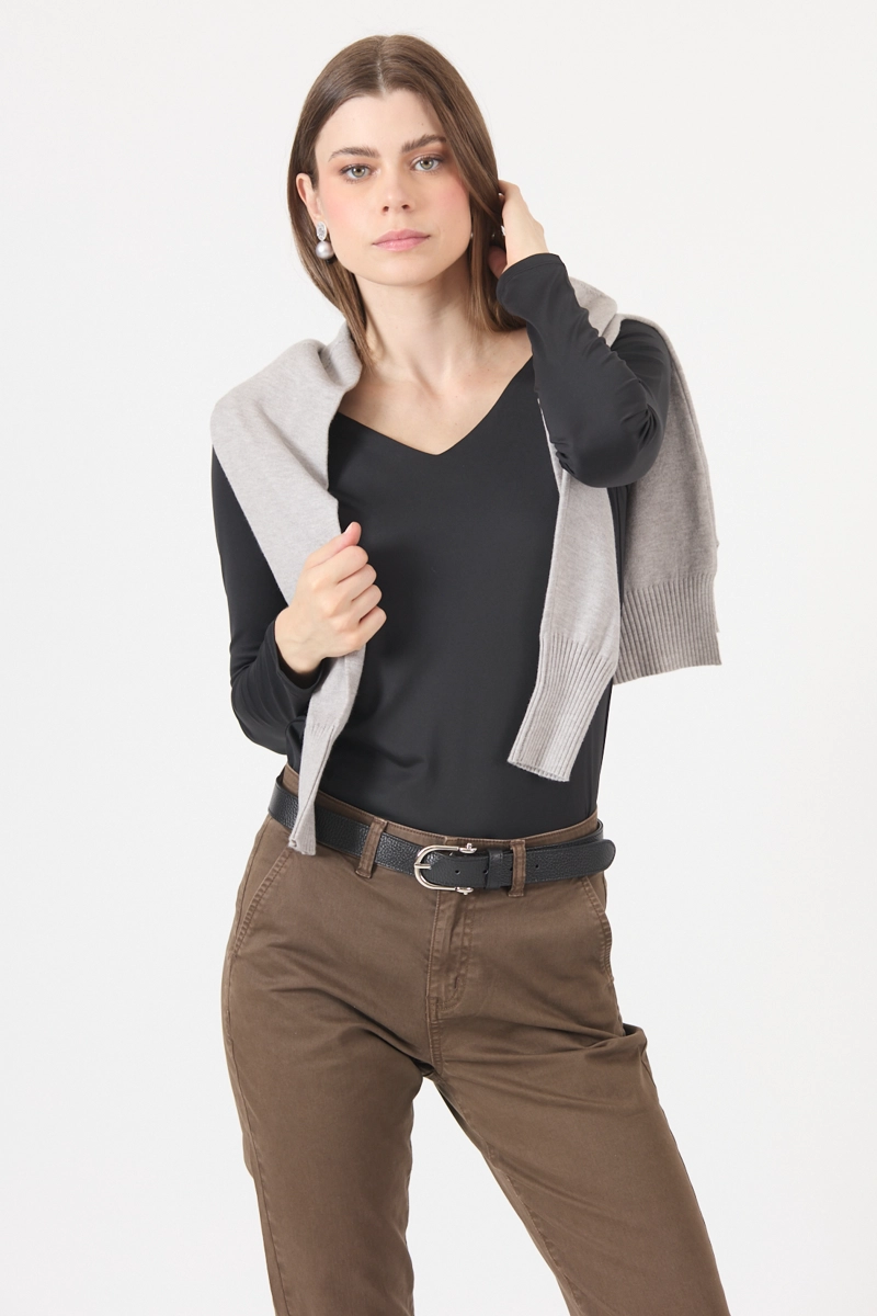 POLERA POLIAMIDA NEGRA COD 2800046 - 1