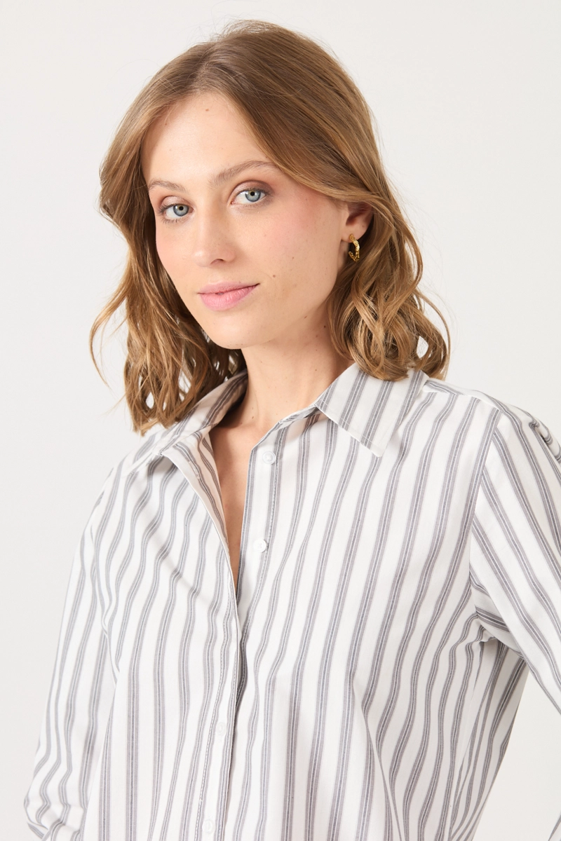 BLUSA CON RAYAS GRIS COD 4520806 - 5
