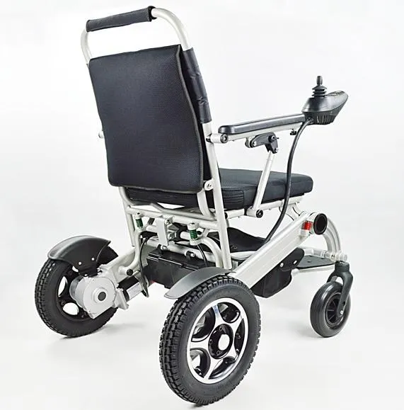 SILLA MEDICALTEC RUEDAS ELÉCTRICA LIVIANA 007PRO ALUMINIO - 2