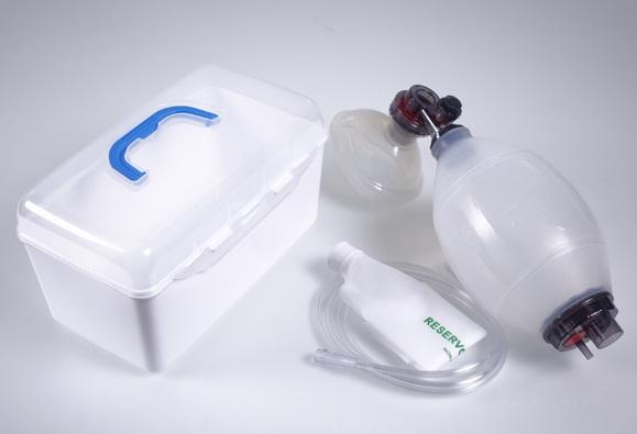 RESUCITADOR MANUAL MEDICALTEC AMBU ADULTO - 2