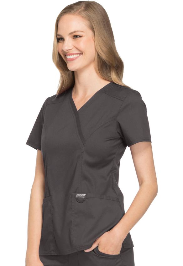TOP CLÍNICO CHEROKEE MUJER REVOLUTION WW610 UNIFORMES CLINICOS - 2