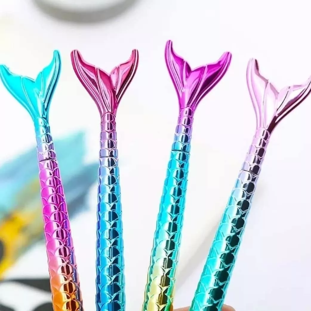 SET DE 12 LÁPICES COLITA DE SIRENA DISEÑOS KAWAII - 1