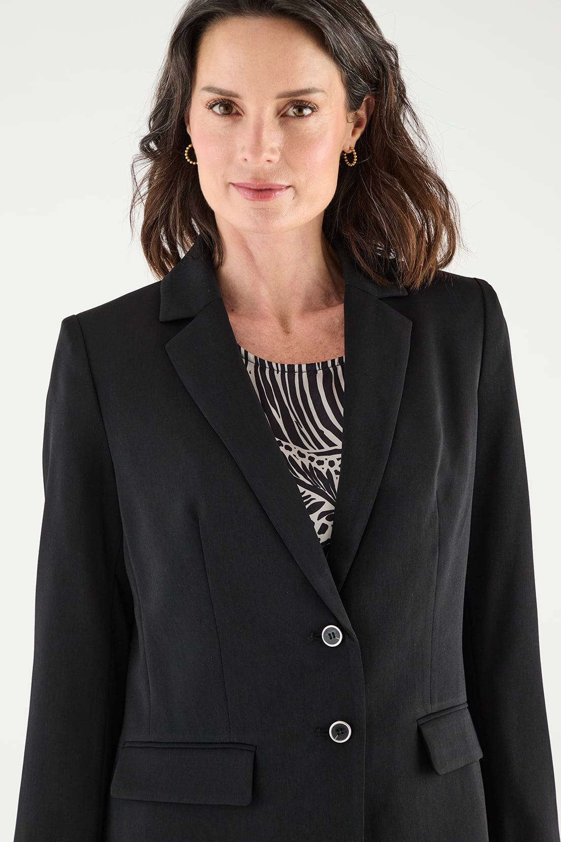 BLAZER MUJER MA GRIFFE NEGRO DOS BOTONES - 2