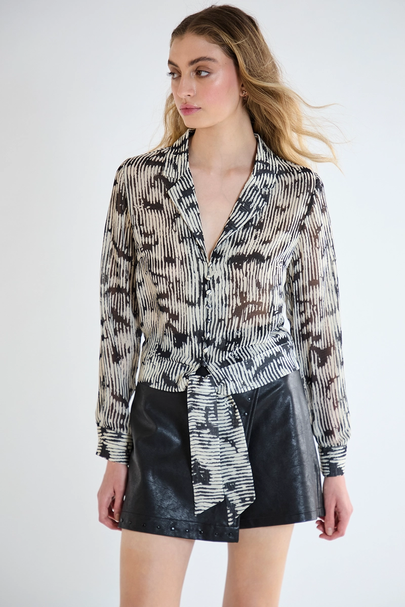 BLUSA MUJER IO NEGRO FANTASIA - 1