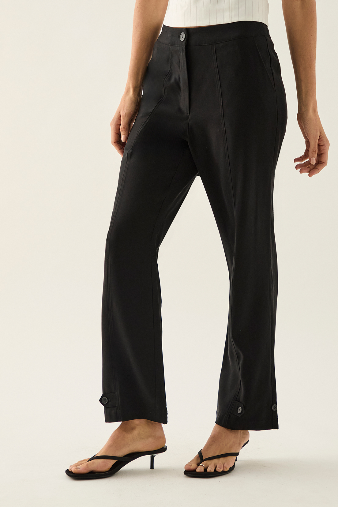 PANTALÓN MUJER ASH NEGRO LISO - 2