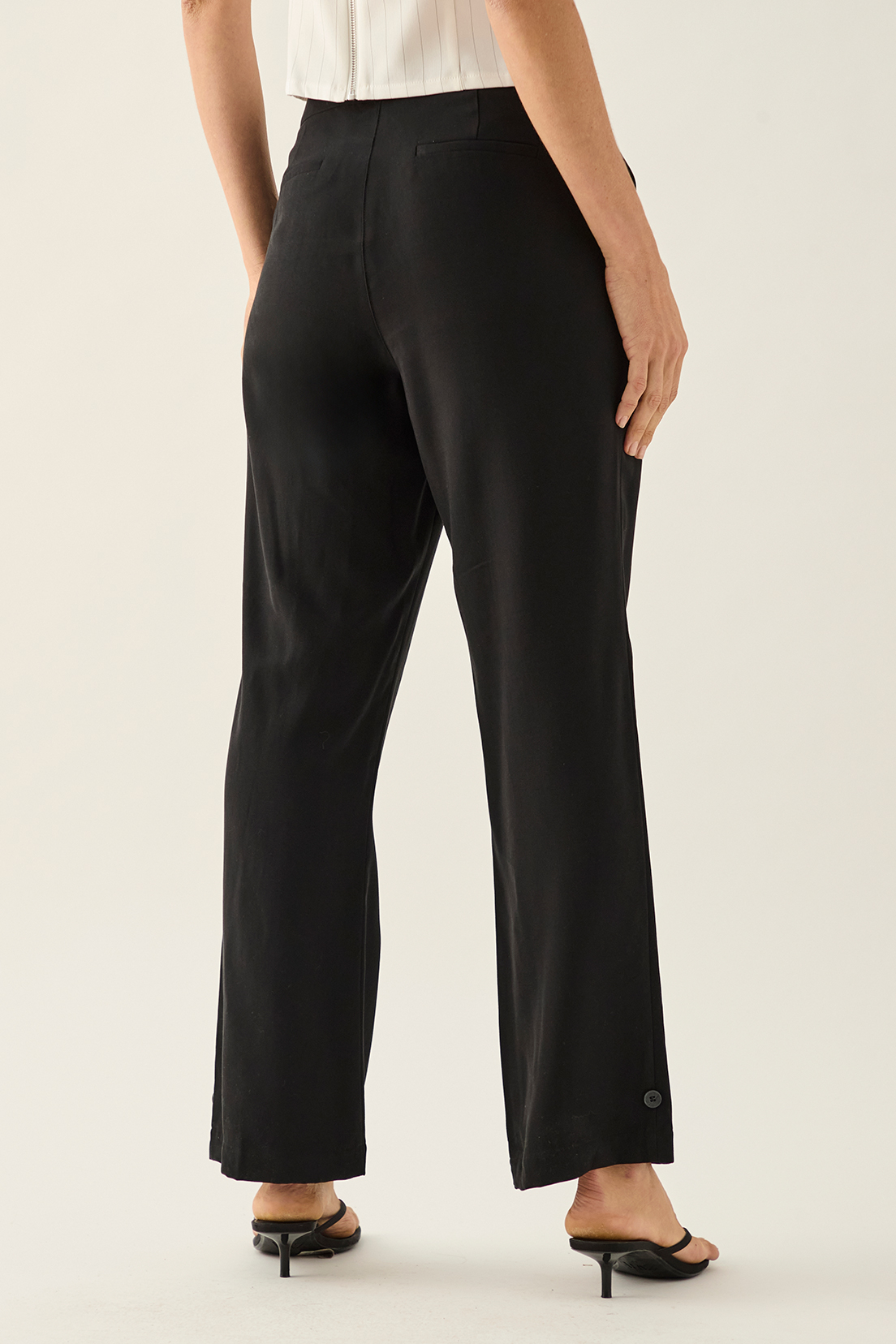 PANTALÓN MUJER ASH NEGRO LISO - 5