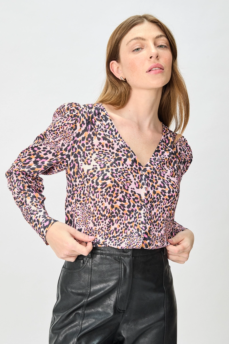 BLUSA MUJER IO ROSADO FANTASIA - 1