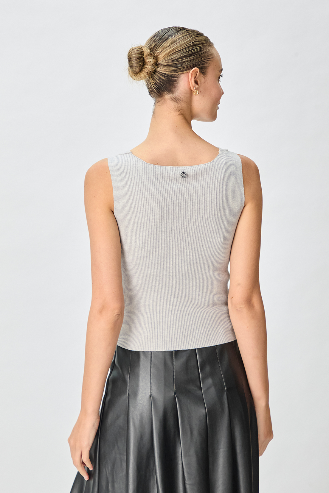 POLERA MUJER IO GRIS LISA - 4
