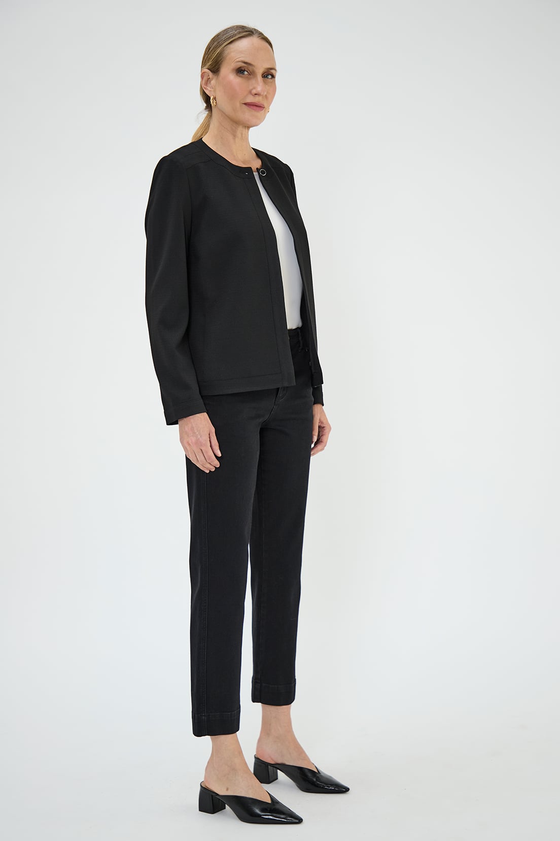 CHAQUETA MUJER GRIFFE NEGRO CORTA - 3