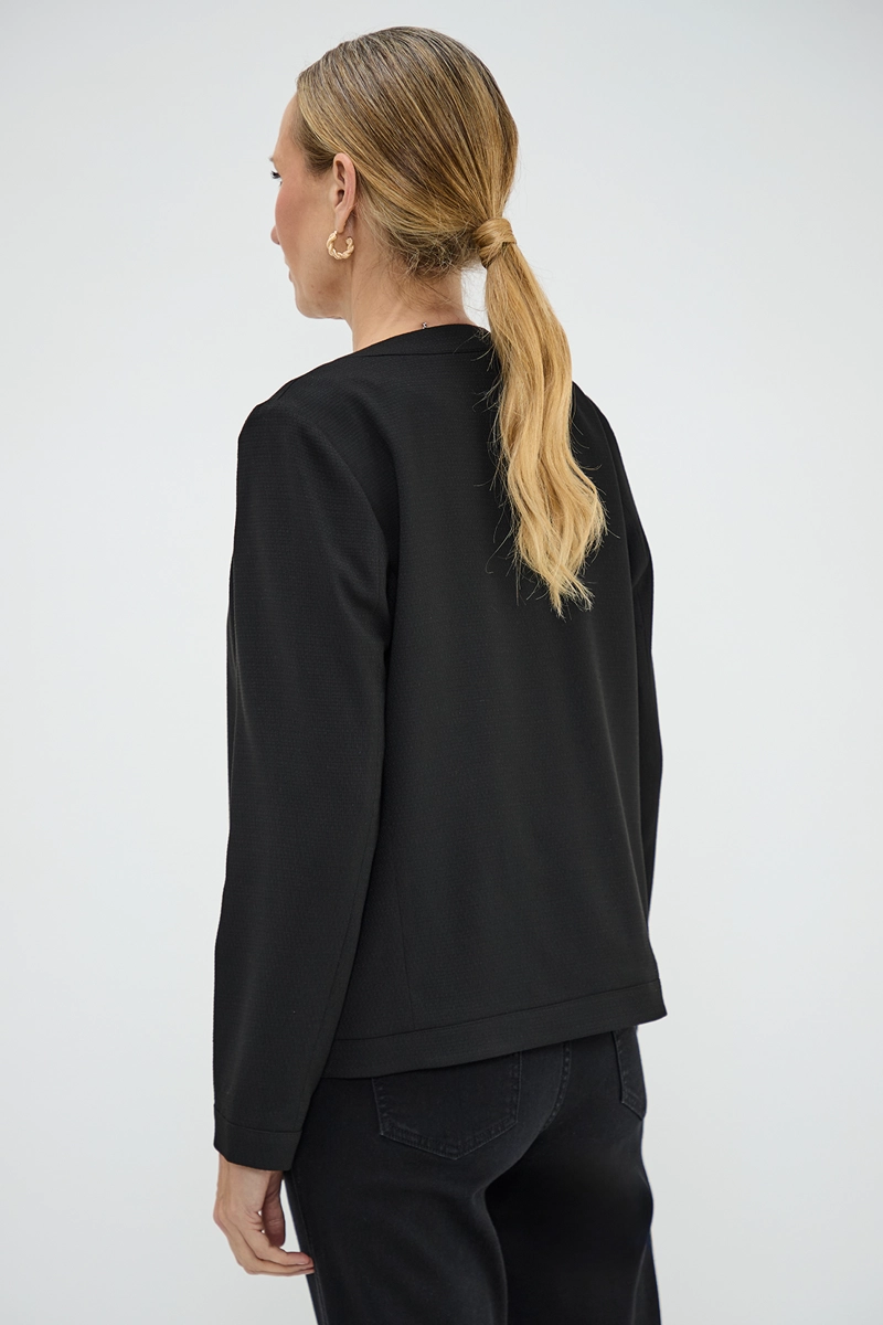 CHAQUETA MUJER GRIFFE NEGRO CORTA - 4